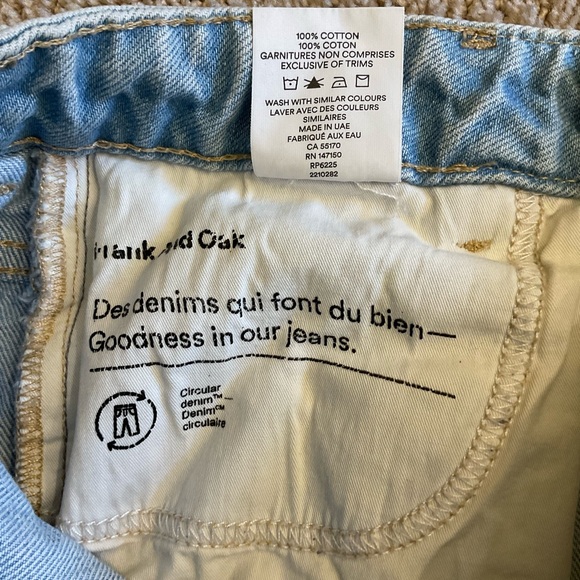 ๐๐ Frank & Oak Patti Straight Leg Cropped Jeans | Size 24 | Light Blue Wash - Picture 6 of 10